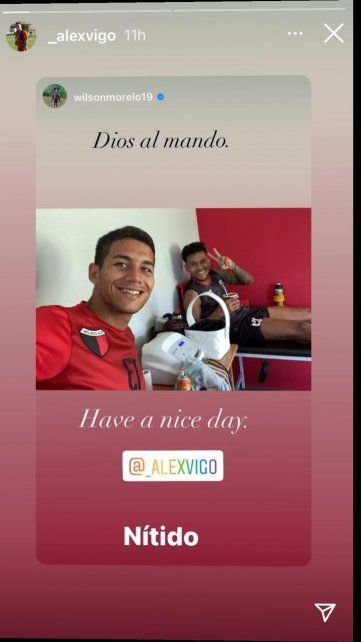 Alex Vigo, junto a Wilson Morelo, realizando tareas de kinesiolog&iacute;a en Col&oacute;n.