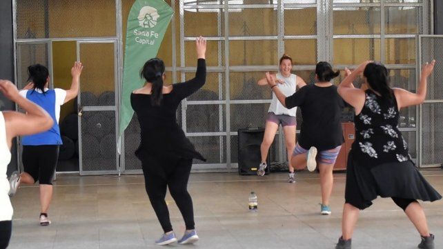 Actividades disponibles al aire libre en la ciudad.