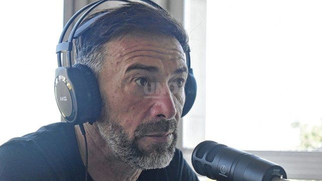 Cristian Gonz&aacute;lez se ilusiona al sellar su continuidad en Uni&oacute;n.