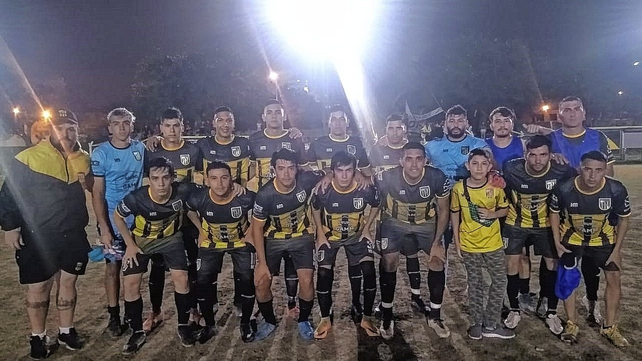 El Centro Cultural y Deportivo El Pozo acumul&oacute; la tercera derrota, ya que anteriormente hab&iacute;a perdido frente a Col&oacute;n 3 a 0, y San Crist&oacute;bal por 2 a 0.