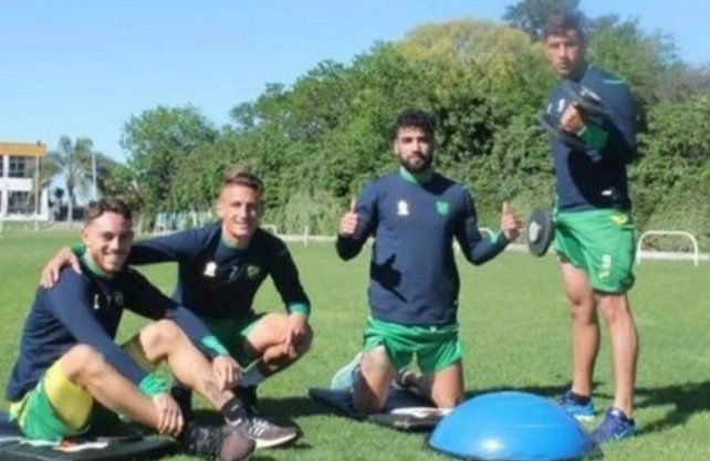 Uni&oacute;n espera por el pago de la venta de Emanuel Britez a Defensa y Justicia. El dinero no pasar&aacute; por Rosario Central e ir&aacute; directamente a Santa Fe