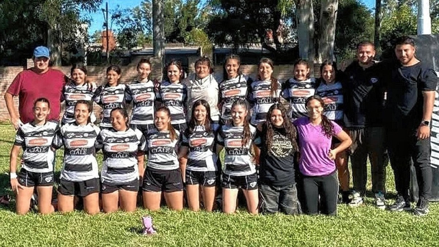 Alma Juniors de Esperanza es otro de los equipos de la USR que compiten en el certamen.