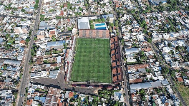 Habrá 12.400 lugares disponibles en la cancha de Patronato para Colón y Godoy Cruz. 