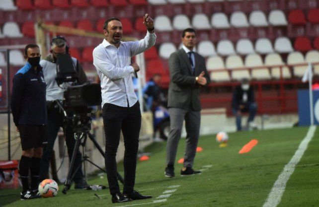 Juan Azconzábal plantará un Unión más ofensivo para ir a dar vuelta la historia. Gentileza Conmebol Sudamericana