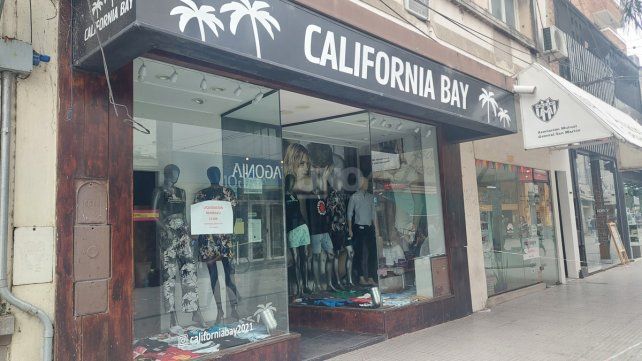 El local comercial de La Peatonal dónde encontraron muerto a Carlos Farías