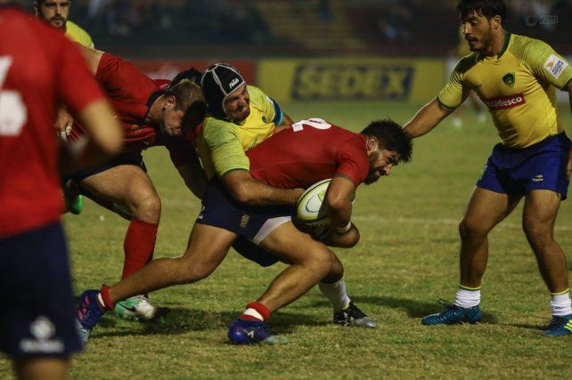 Los C&oacute;ndores de Chile cuentan en su staff de entrenadores al santafesino Nicol&aacute;s Bruzzone.