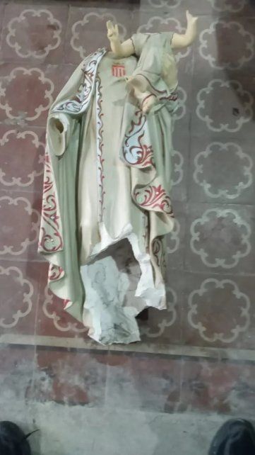 La imagen de la Virgen de La Merced luego del accidente