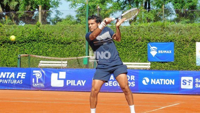 Hidalgo (1) se quedó con el Torneo 110° aniversario del Santa Fe Lawn Tennis Club al ganar por 6-3 y 6-2.