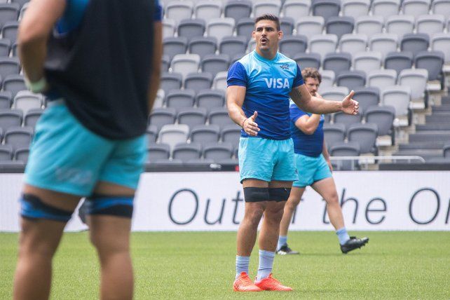 El capitán de Los Pumas, el tercera línea Pablo Matera, habla en el Captain´s Run realizado en Australia.