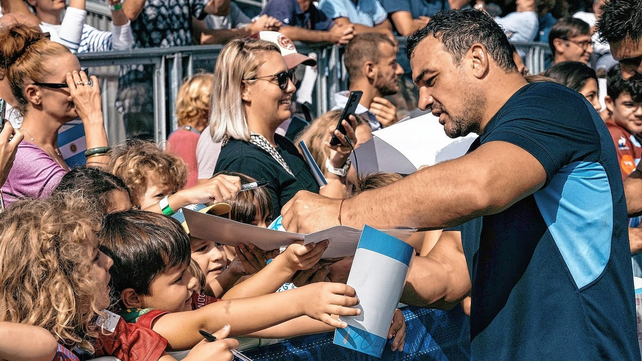 El platense Agust&iacute;n Crevy es uno de los jugadores m&aacute;s requeridos por los seguidos de Los Pumas en su lugar de entrenamiento.
