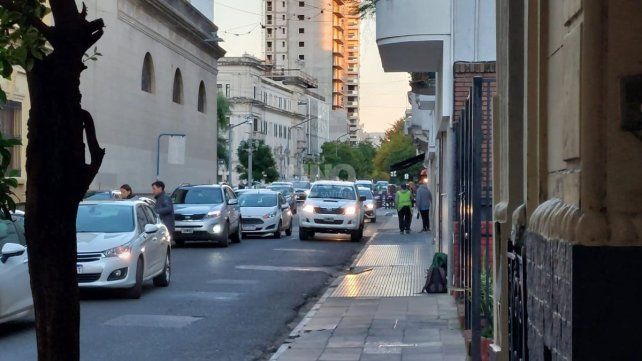 Los cuidacoches y trapitos en la ciudad de Santa Fe