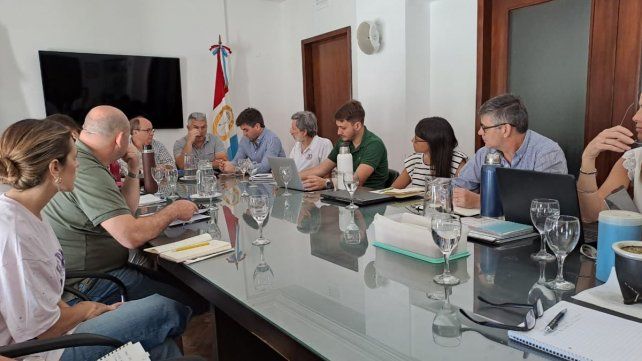 El intendente Poletti encabezó la primera reunión de gabinete con miras a declarar la emergencia hídrica