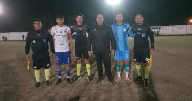 En la última fecha del ascenso, Nuevo Horizonte goleó a Los Piratitas en Casa Turquesa. 