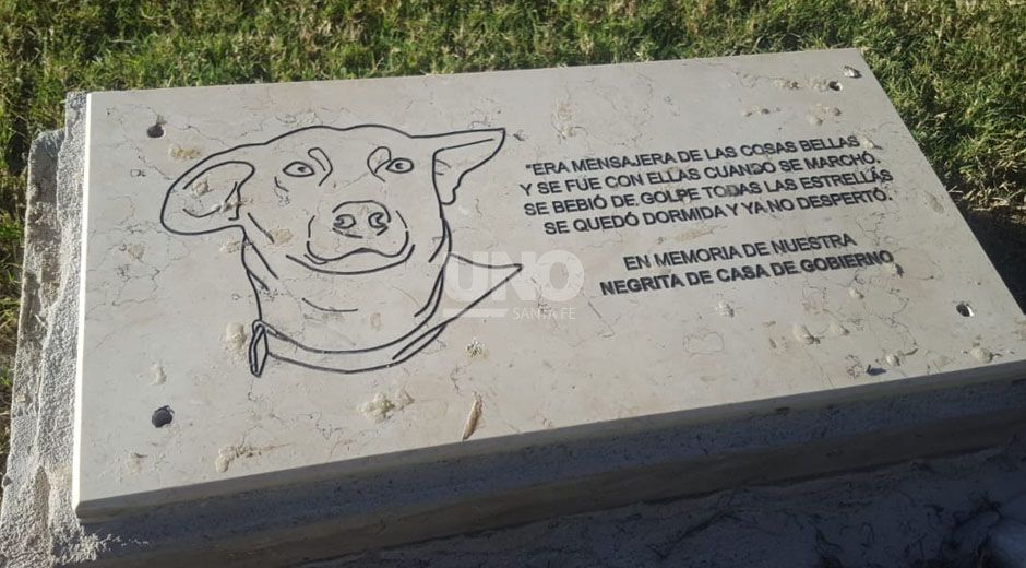  La tumba de La Negrita, en la Casa de Gobierno. 