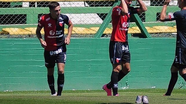 Colón recuperará a Gonzalo Escobar para la fase Campeonato de la Copa Diego Maradona. Gentileza: Pool Argra