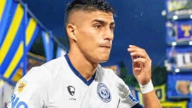 Mauro Peinipil pasó la revisión médica y será jugador de Colón. Mauro Peinipil pasó la revisión médica y será jugador de Colón.
