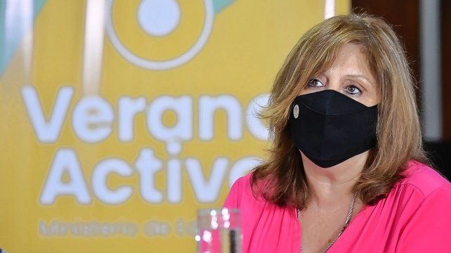 La ministra de Educación de la provincia, Adriana Cantero 