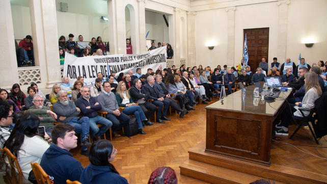 Autoridades de universidades p&uacute;blicas de la provincia expusieron ante legisladores nacionales los principales lineamientos