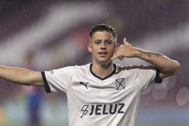 Uni&oacute;n estar&iacute;a en la puja por Diego Tarzia.