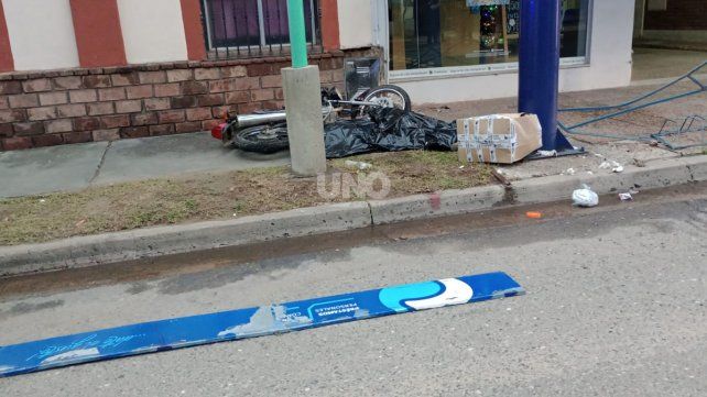El lugar del accidente fatal del motociclista en la ciudad de Santo Tomé 
