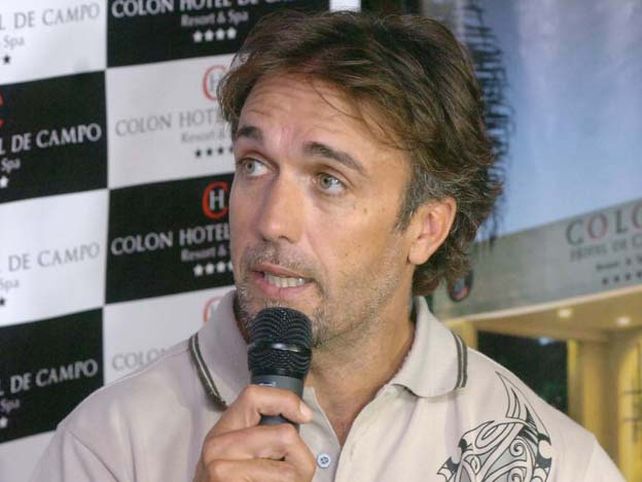 Gabriel Batistuta fue el primer director deportivo que tuvo Col&oacute;n en la era moderna.