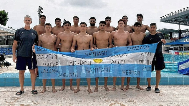 Los Yacarecitos ya se encuentran en El Salvador para la competencia juvenil que tiene a un lagunero en sus filas.
