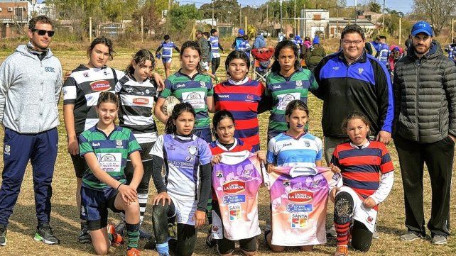 El programa Probá Rugby es una forma de visibilizar el crecimiento de la presencia de las mujeres en el deporte ovalada.