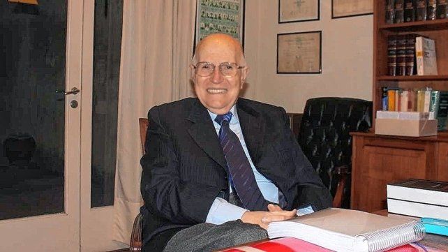 Iván Cullen, abogado constitucionalista que falleció a los 86 años.