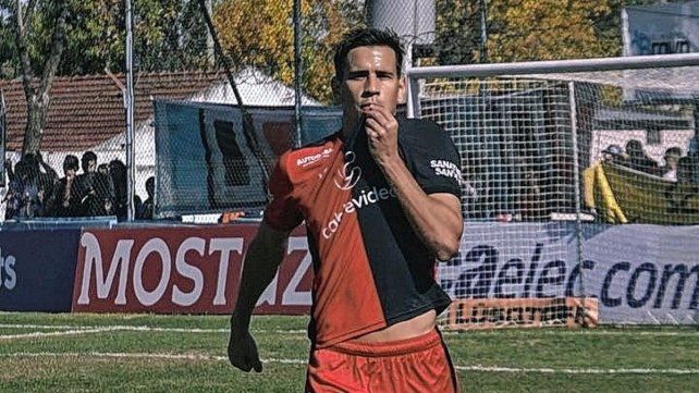 Federico Jourdan volvió a hacer un gol, lleva cuatro con Colón y es uno de los titulares indiscutidos.