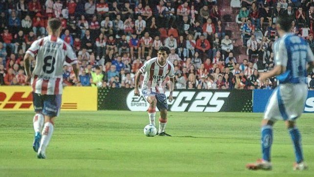 Paz podría cambiar de representante para no ser borrado en Unión.