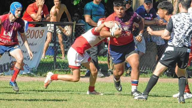 M&aacute;s de 500 jugadores de 19 clubes se dieron cita en la competencia realizada en Sauce Viejo.