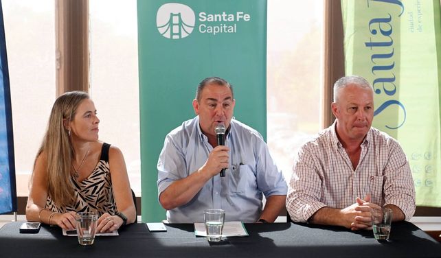 La presentaci&oacute;n de la Semana de la Laguna se realiz&oacute; en la Estaci&oacute;n Belgrano de Santa Fe.