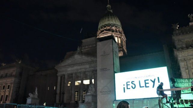 La sanción de la IVE tuvo lugar a las 4:13 AM del día miércoles en Senado