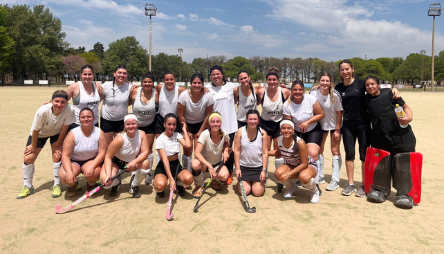 Las Lobas armaron un grupo para disponer de una segunda línea en la próxima temporada.