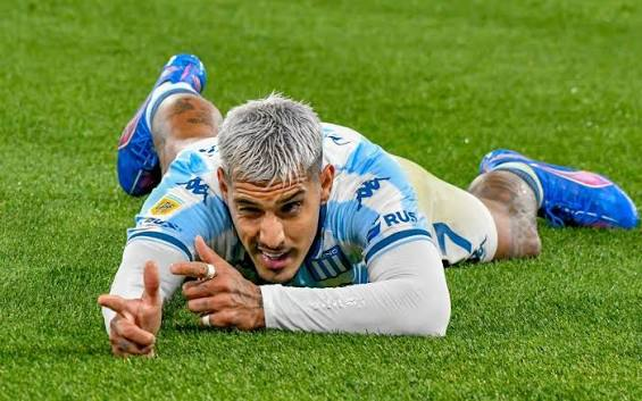 Uni&oacute;n, pendiente del dinero que pueda entrar por Adri&aacute;n Balboa.