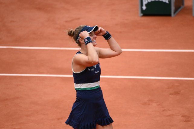 Nadia logr&oacute; un hecho hist&oacute;rico al llegar desde la clasificaci&oacute;n a las semifinales del torneo franc&eacute;s.