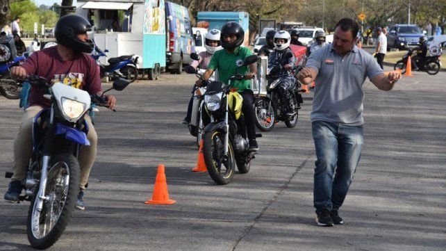 La Provincia lanzó una formación en Educación Vial para docentes