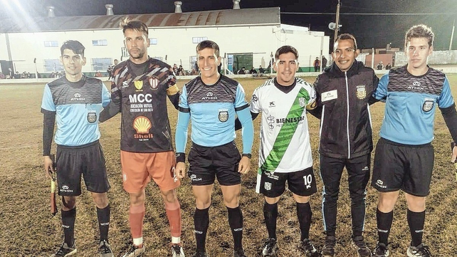 El Conquistador le ganaba 1 a 0 a Cicl&oacute;n Norte en Cayast&aacute;, pero el cotejo se suspendi&oacute; por falta de iluminaci&oacute;n.