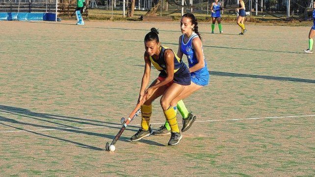 En Altos del Valle, las dirigidas por el paranaense Juan Francisco David ganaron por un contundente 3 a 0.