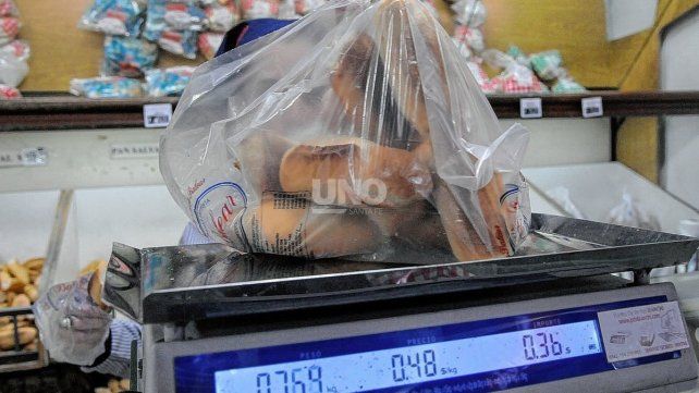 ¿Baja el precio del kilo de pan en Santa Fe? Molineros pusieron en duda la disminución del precio de la bolsa de harina para los próximos días. 