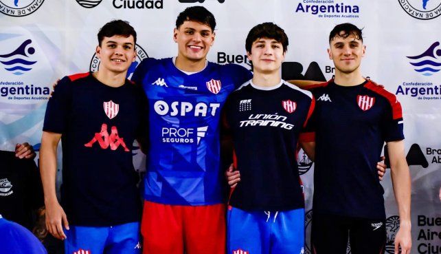 El equipo de Unión con Ghione, Nicola, Jovellano y Méndez Brandt ganaron la prueba de los 4x100 combinado.