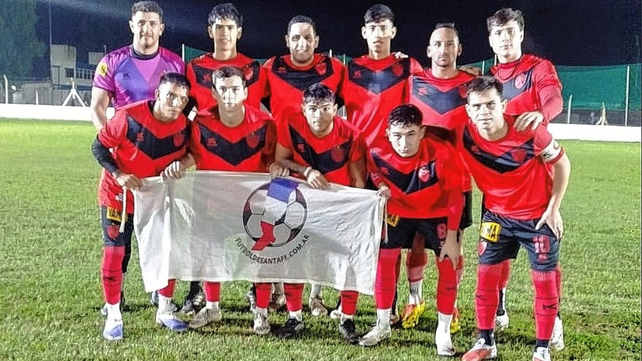 Newell´s de Mendoza al 4.000 cayó frente a la Vizcachera en el predio liguista.