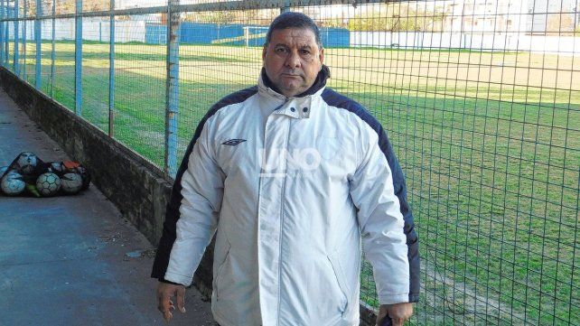 Rubén Oscar Escher es el director técnico de Sportivo Guadalupe quien resaltó que es complicado entrenar cuando no hay competencia asegurada.
