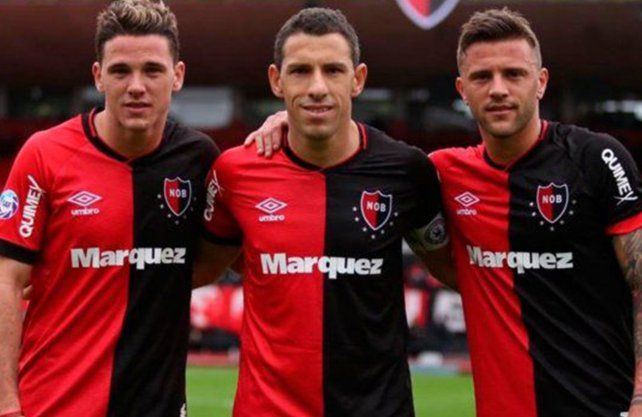 Denis y alexis Rodriguez, junto a su primo Maxi