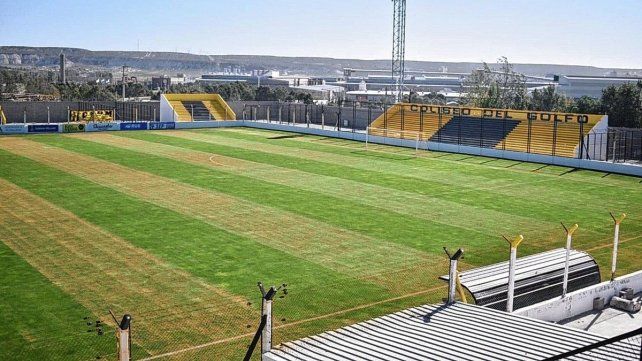 Colón jugará en un repleto estadio Abel Sastre ante Deportivo Madryn.