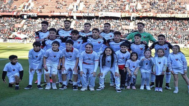 Col&oacute;n no le encuentra la vuelta a sacar un plus de local.