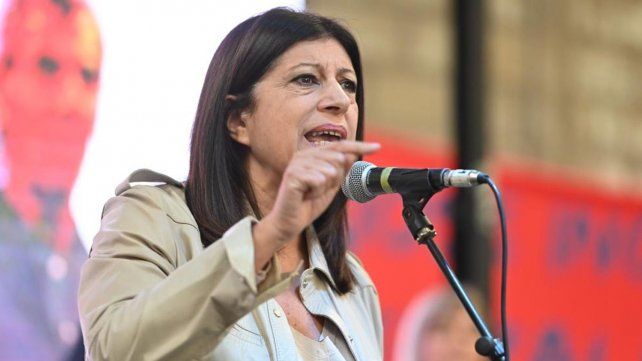 La precandidata a diputada provincial de la lista Adelante (Unidos para cambiar Santa Fe), Clara García La precandidata a diputada provincial de la lista Adelante (Unidos para cambiar Santa Fe), Clara García