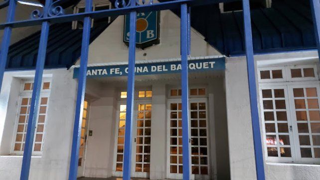 Un video y una denuncia ponen en jaque a la actual comisión directiva de la Asociación Santafesina de Básquet. 