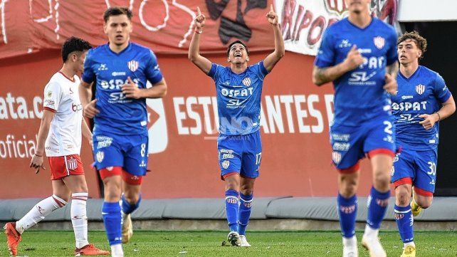 Joaquín Mosqueira cerró su primer año con Unión y se convirtió en pieza importante del mediocampo.