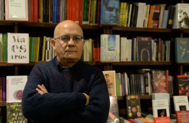 El licenciado Gustavo Battistoni. Brindará la charla “Nuestro contemporáneo